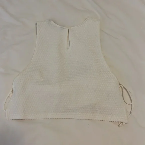Zara White Crop Top with Built in Bra size M - Picture 7 of 9